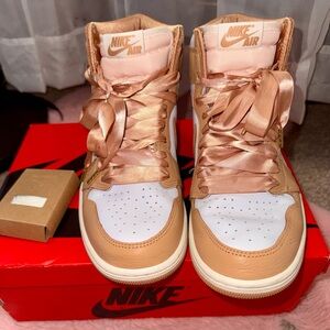 Women’s Jordan 1 Retro High OG Praline | Sail | White 8.5